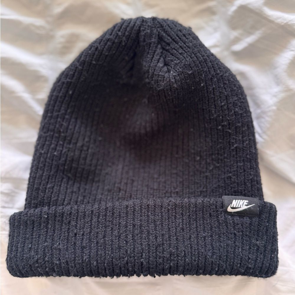 Nike Black Ribbed Knit Hat
